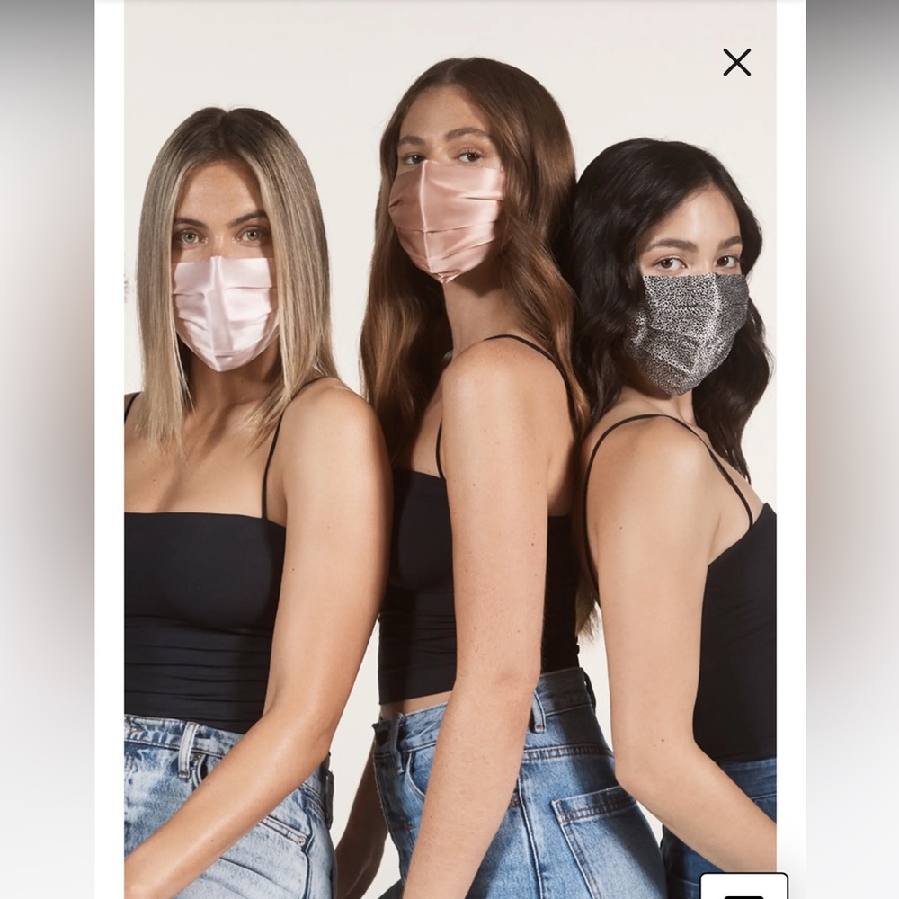 New Slip pink silk face mask
